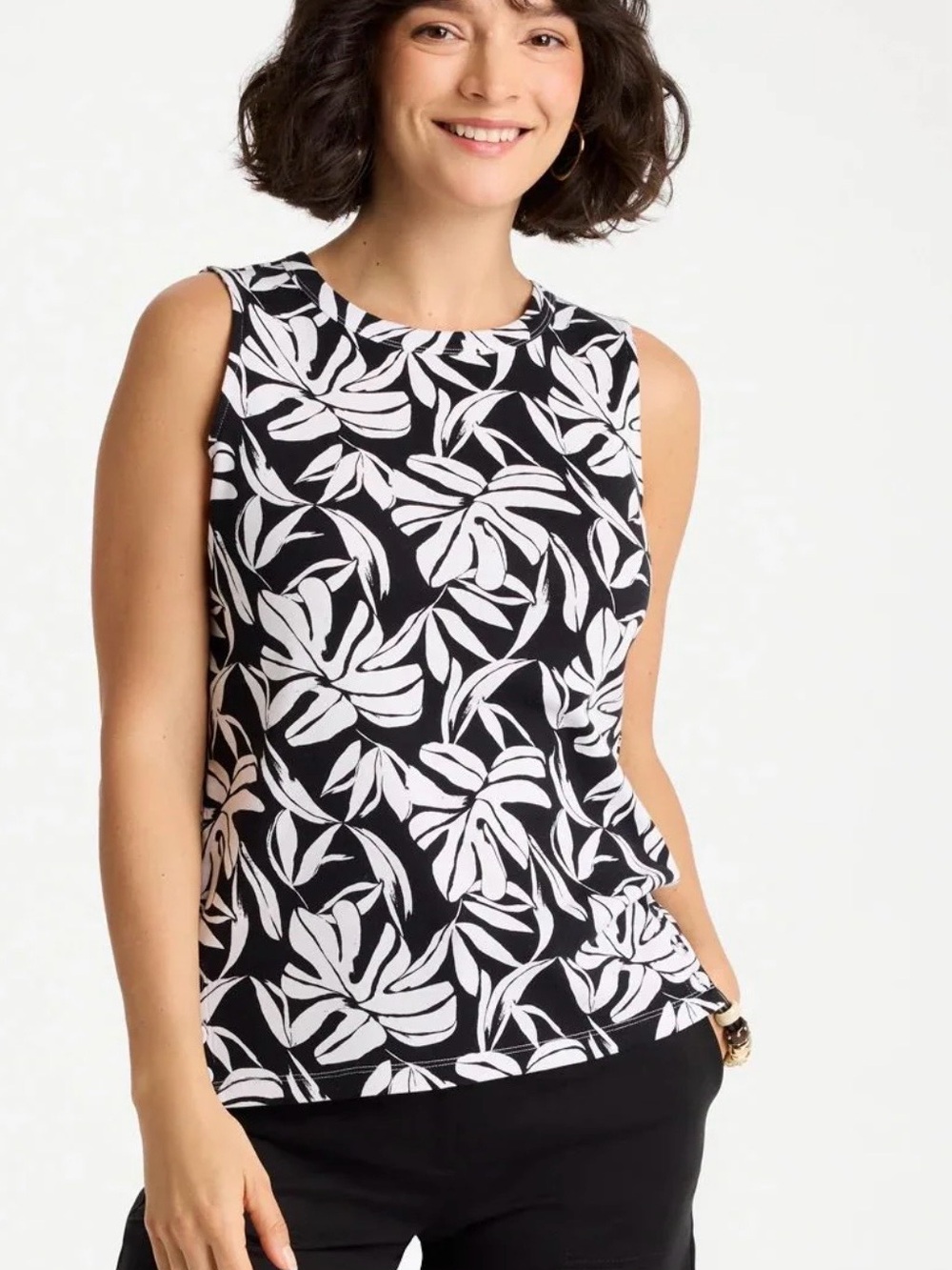 NWT CHICO’S Black & White Cotton Button Trim Tank top, Chico’s Size 1 (M/8)